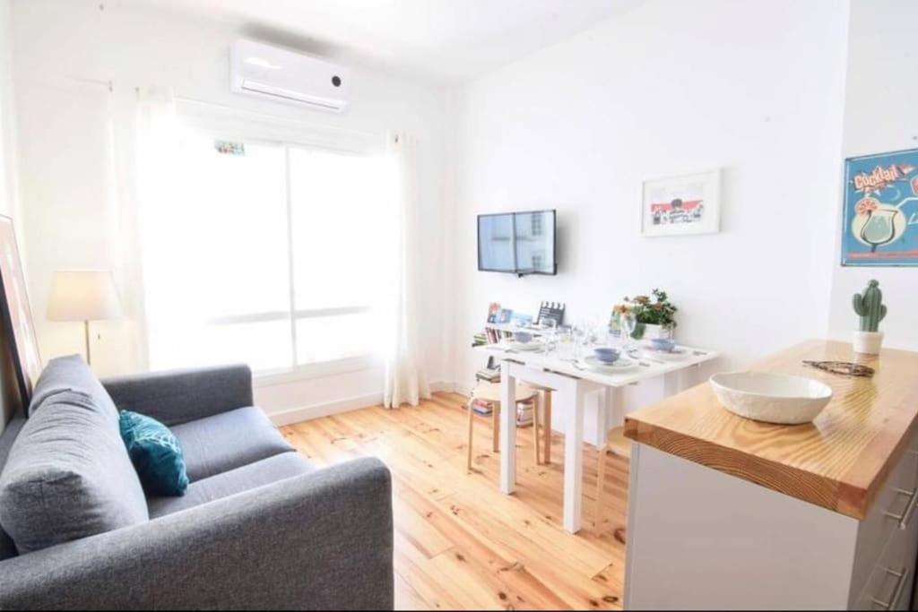 Beautiful Apartment Malaga Center Extérieur photo