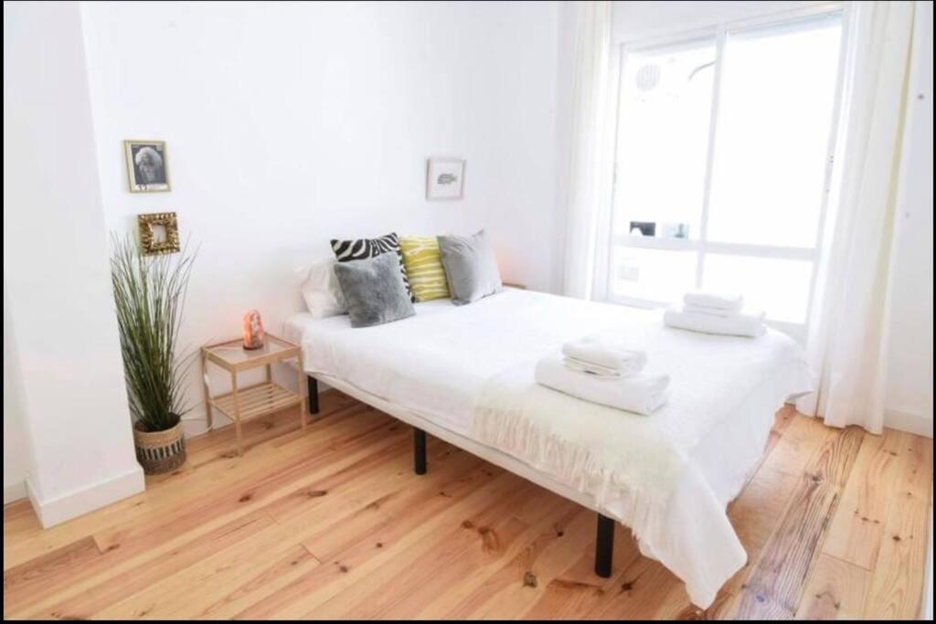 Beautiful Apartment Malaga Center Extérieur photo